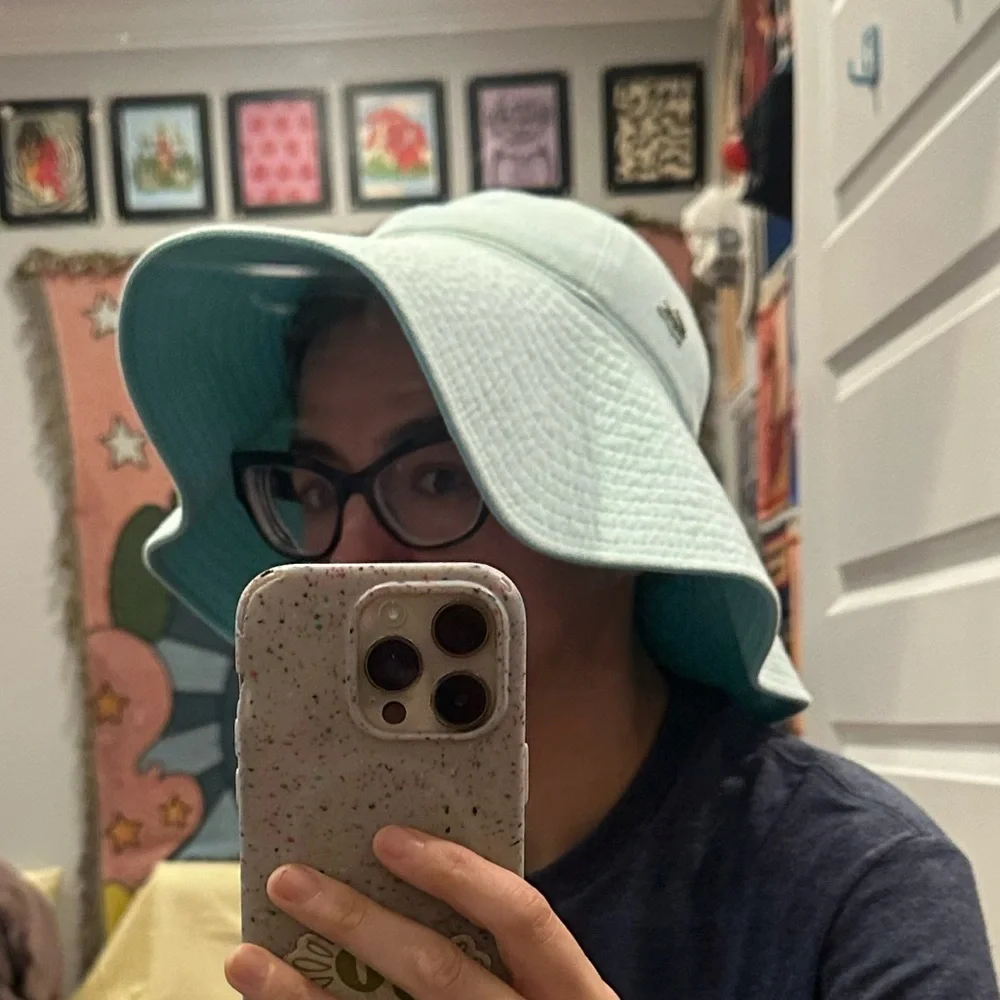 Lacoste Sky Blue/ aqua blue reversible Sun Hat - Picture 10 of 13
